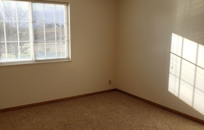 1 bed, 1 bath, 772 sqft, $1,039, Unit 2-110