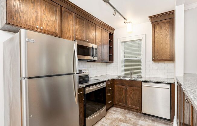 2315 Irving