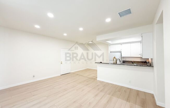 2 beds, 2 baths, 1,000 sqft, $2,350, Unit UNIT 210
