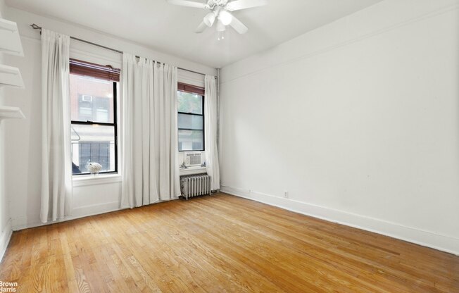 Studio, 1 bath, $1,600, Unit 2B