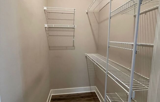 1 bed, 1 bath, 780 sqft, $960, Unit 412