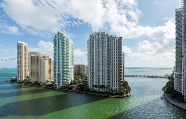 2 beds, 2 baths, $3,750, Unit #T2302