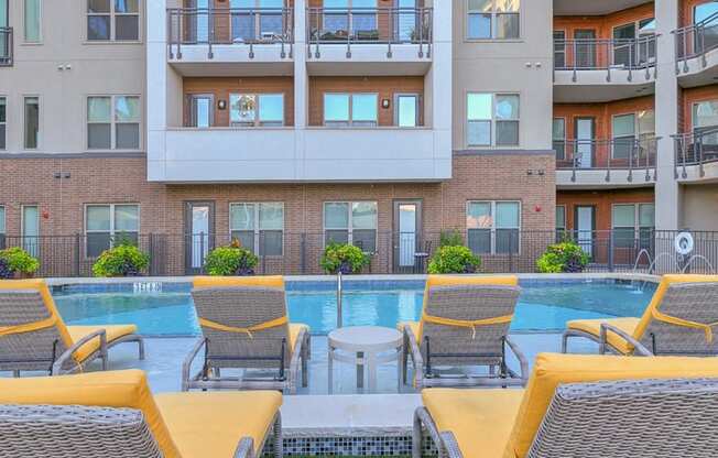 uptown dallas apartments with a pool
