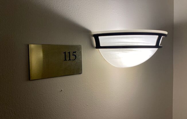 1 bed, 1 bath, 812 sqft, $1,250, Unit 101-115