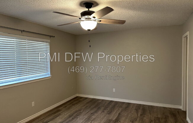 2120 BLOSSOM LN