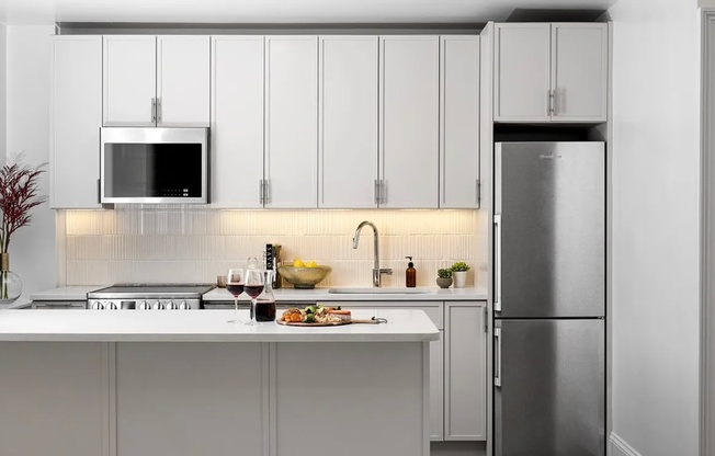 1 bed, 1 bath, $4,500, Unit 17-C1