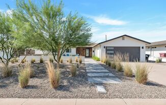 Prime Location 3 Bedroom 2 Bath home in Scottsdale