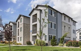 Reserve at View 78 Apartments