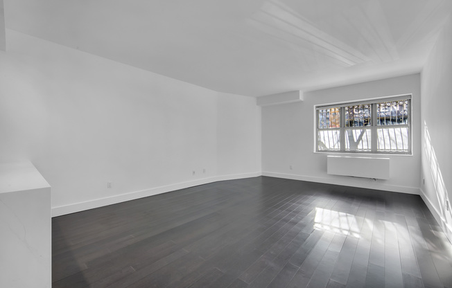 1 bed, 1 bath, 813 sqft, $4,500, Unit S1B