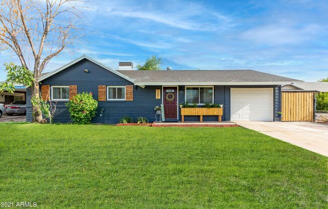 Updated Tempe home with stylish finishes and entertainer's backyard!