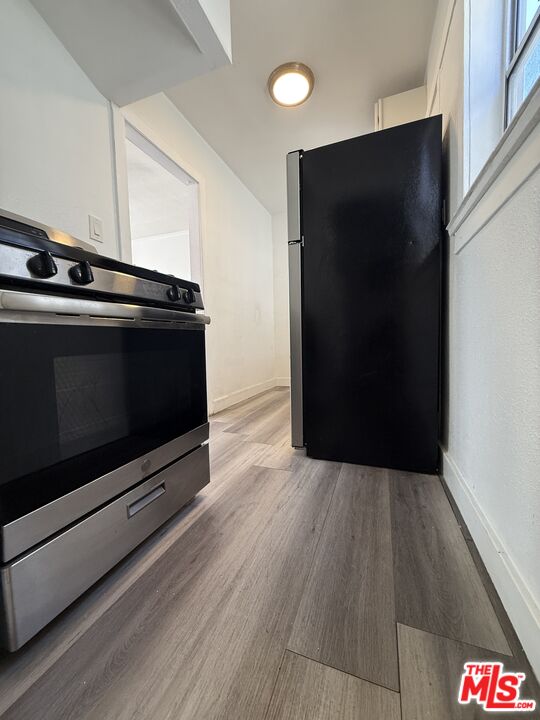 2235 W 14 ST