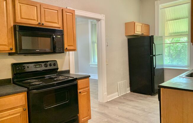 Winnebago Wonder: Spacious Living with Charm & Comfort!