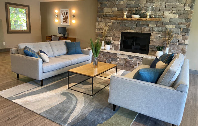 Woodland Springs Apartments