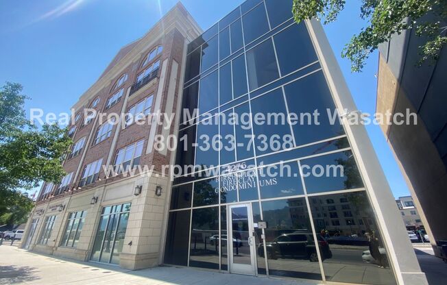 Check Out This Beautiful 2 Bedroom 2 bathroom Apartment in Murray!