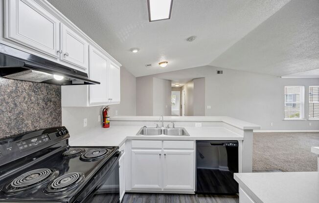 2 beds, 2 baths, 1,350 sqft, $1,380, Unit 418-418E