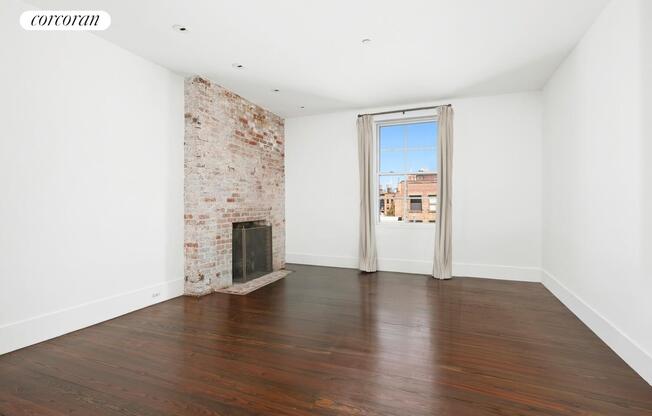 14 WOOSTER ST