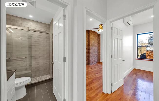 539 ROGERS AVE