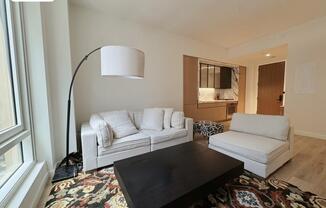 135 E 47 ST