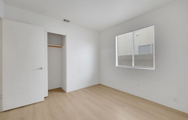 3 beds, 2 baths, $1,800