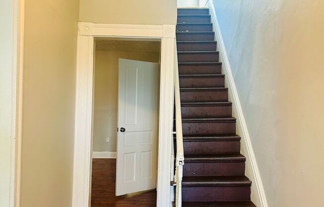 2 Bedroom w/large attic space l Housing Voucher Participants Only