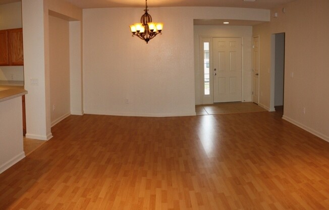 4240 SW 53 TERRACE
