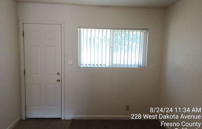 2 beds, 1 bath, 880 sqft, $1,199, Unit 212-B