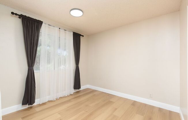 2 beds, 2 baths, $1,495, Unit # 2050