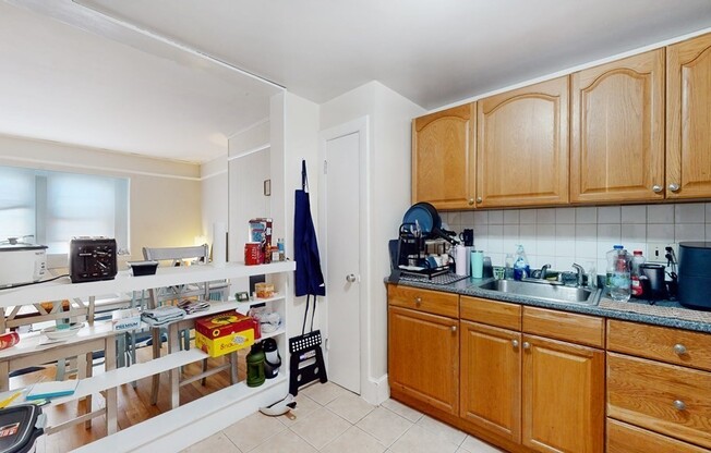 289 Beacon St.