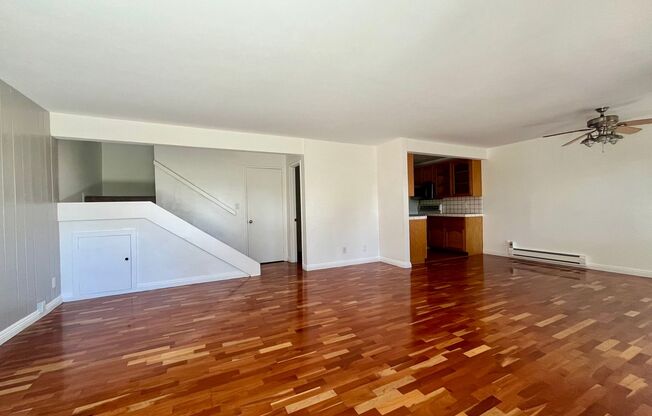 382 Miraleste Drive