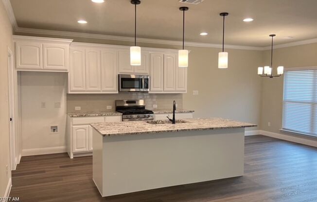212 Navajo Trail Alvarado, Texas 76009