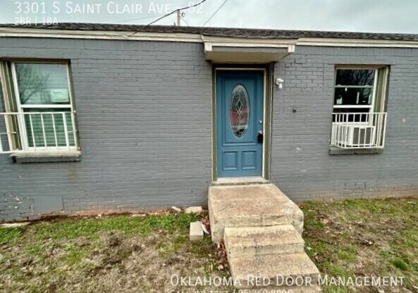 3301 S SAINT CLAIR AVE