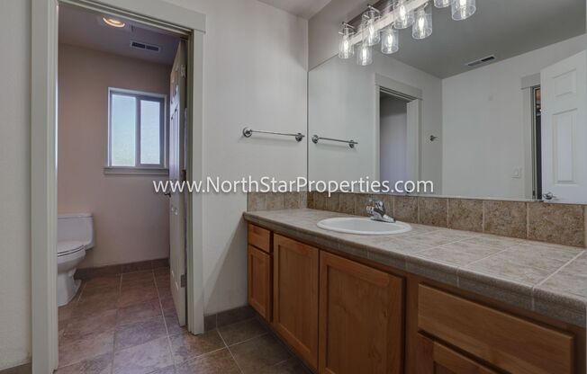 4 beds, 3.5 baths, 3,000 sqft, $3,000, Unit House