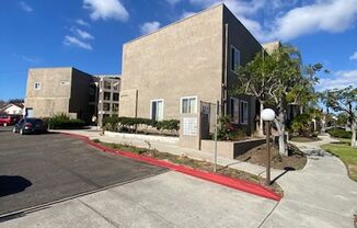 2 beds, 2 baths, 920 sqft, $2,700, Unit 2240-15