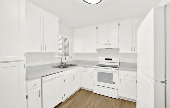2 beds, 2 baths, 1,036 sqft, $2,725, Unit 254