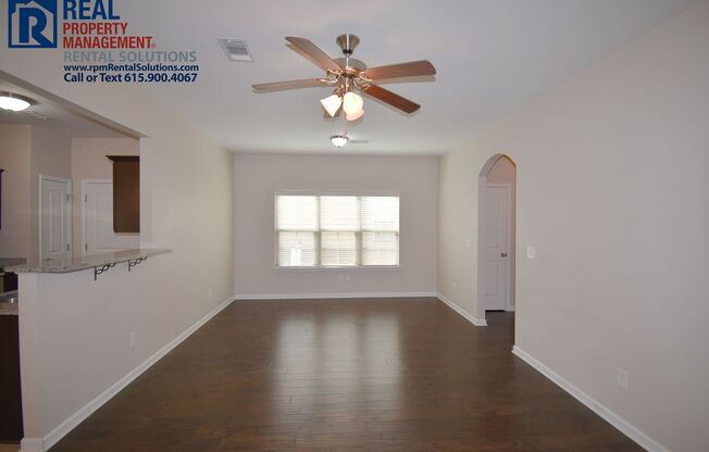 Great 3 bd 2.5 ba with Washer/Dryer included and attached garage!