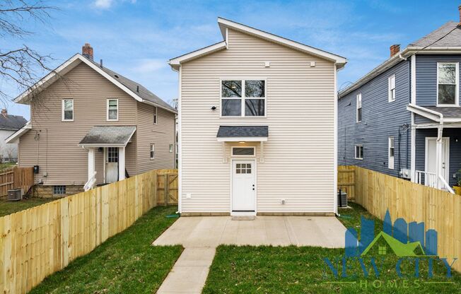 3 beds, 2.5 baths, $2,439, Unit Franklinton NOW Homes