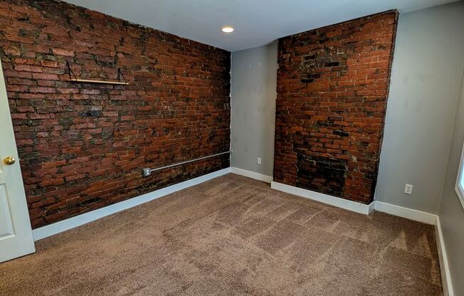 138 South 24th St