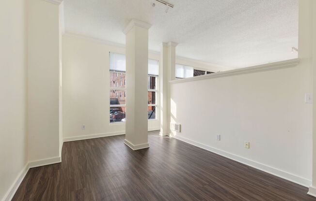 1 bed, 1 bath, 468 sqft, $2,025, Unit 502