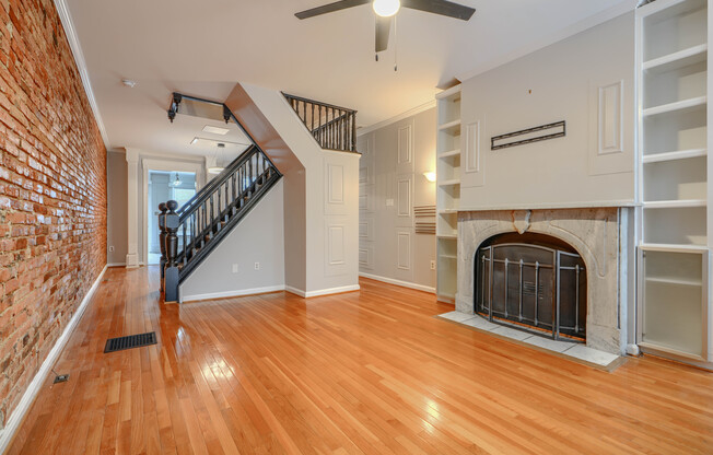 133 W OSTEND ST
