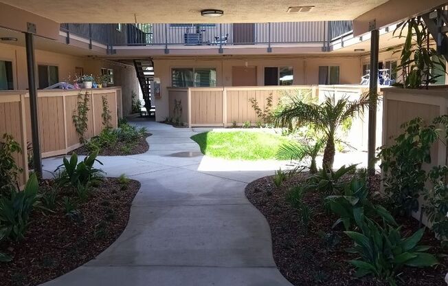 1 bed, 1 bath, $2,095, Unit Unit B