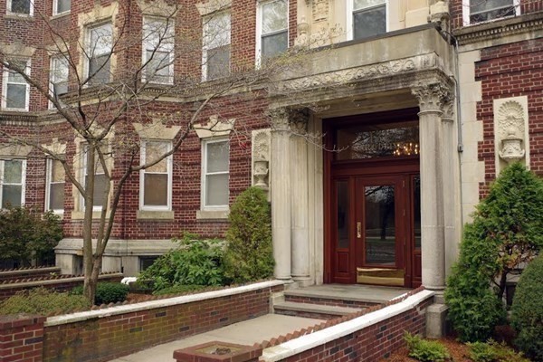 131 Park Dr
