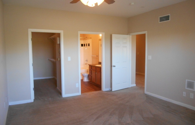 2 beds, 2 baths, 1,448 sqft, $1,639, Unit 0502