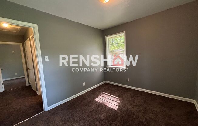 3 beds, 1.5 baths, $1,175