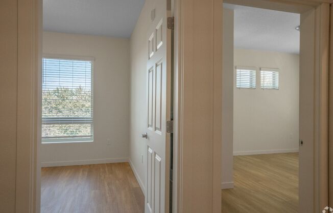 2 beds, 1 bath, 1,116 sqft, $1,895, Unit 212-212