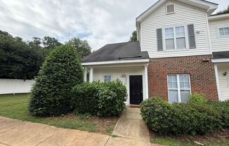 Beautiful End-unit townhome in university with Primary bedroom on 1st floor