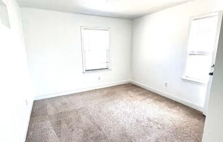 3 beds, 1 bath, $1,000