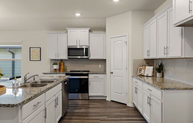 Wonderful 4-Bedroom Home In Taylor For Lease