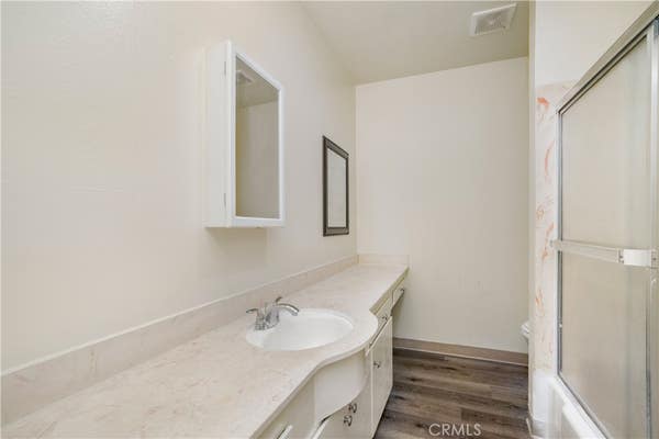 1451 W 105 ST