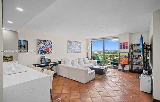 2 beds, 2 baths, $3,000, Unit # 1204