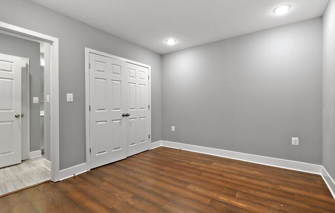 19 East Fayette